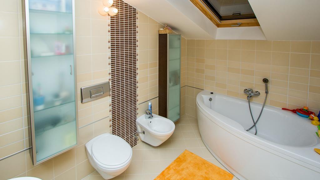 Apartment Lunta Кърк Екстериор снимка